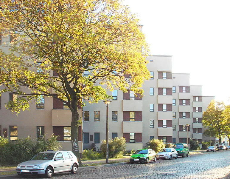 Ansehen-Anmieten-Einziehen — photo 1
